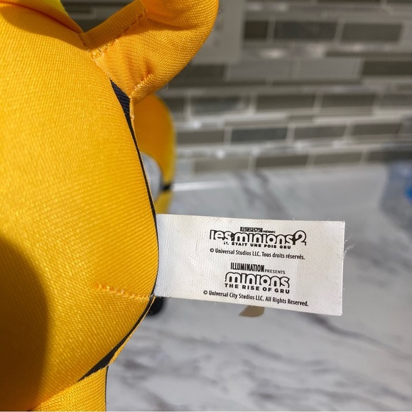 Minions plushies universal studios - Picture 6 of 6
